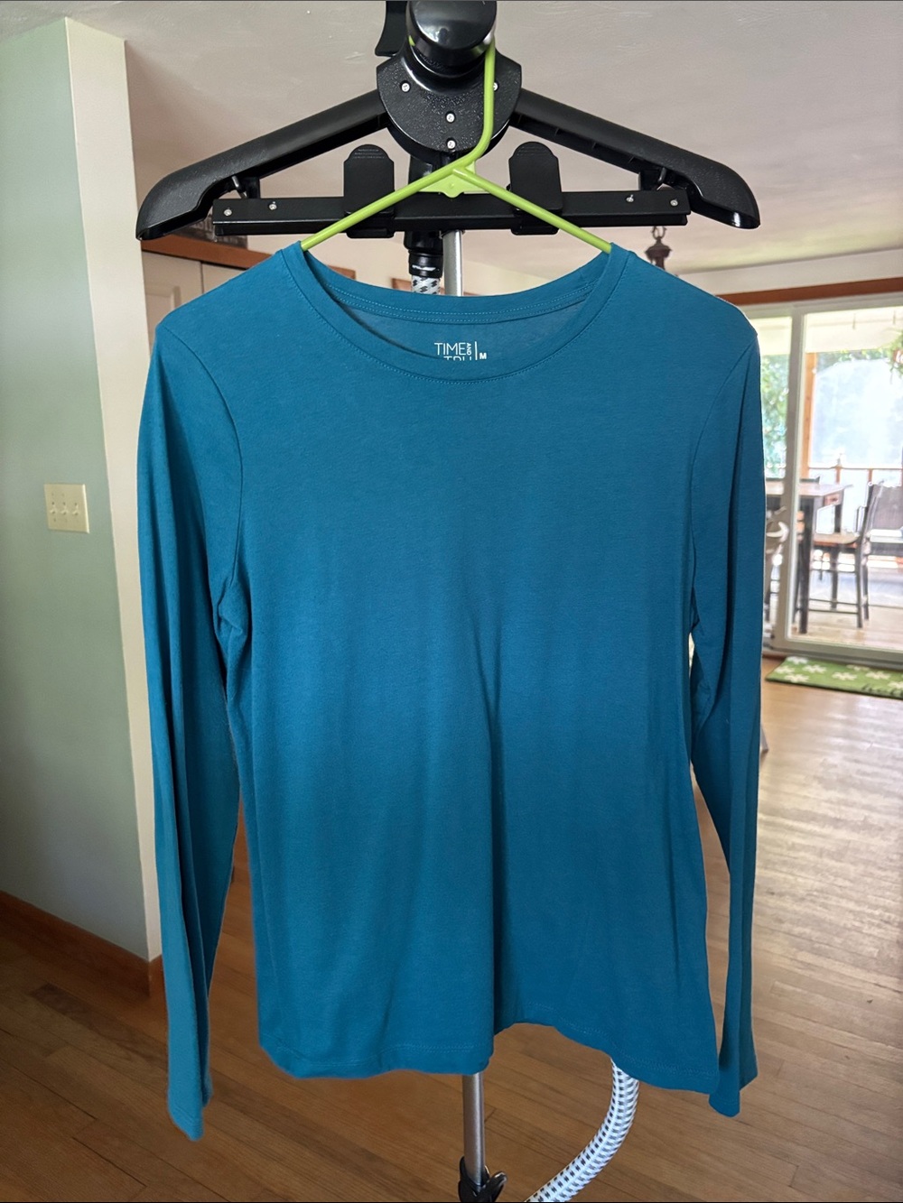 Time and Tru Teal Long Sleeve Crewneck Shirt